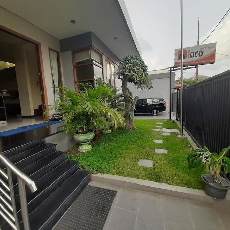 Alloro Guesthouse Pacitan Eksteriør bilde